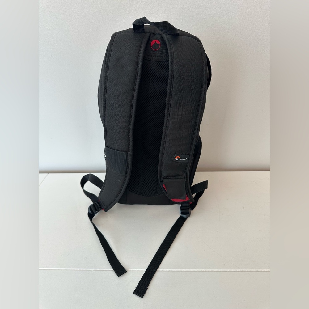 Lowepro Fastpack 100 Camera Backpack - image 2